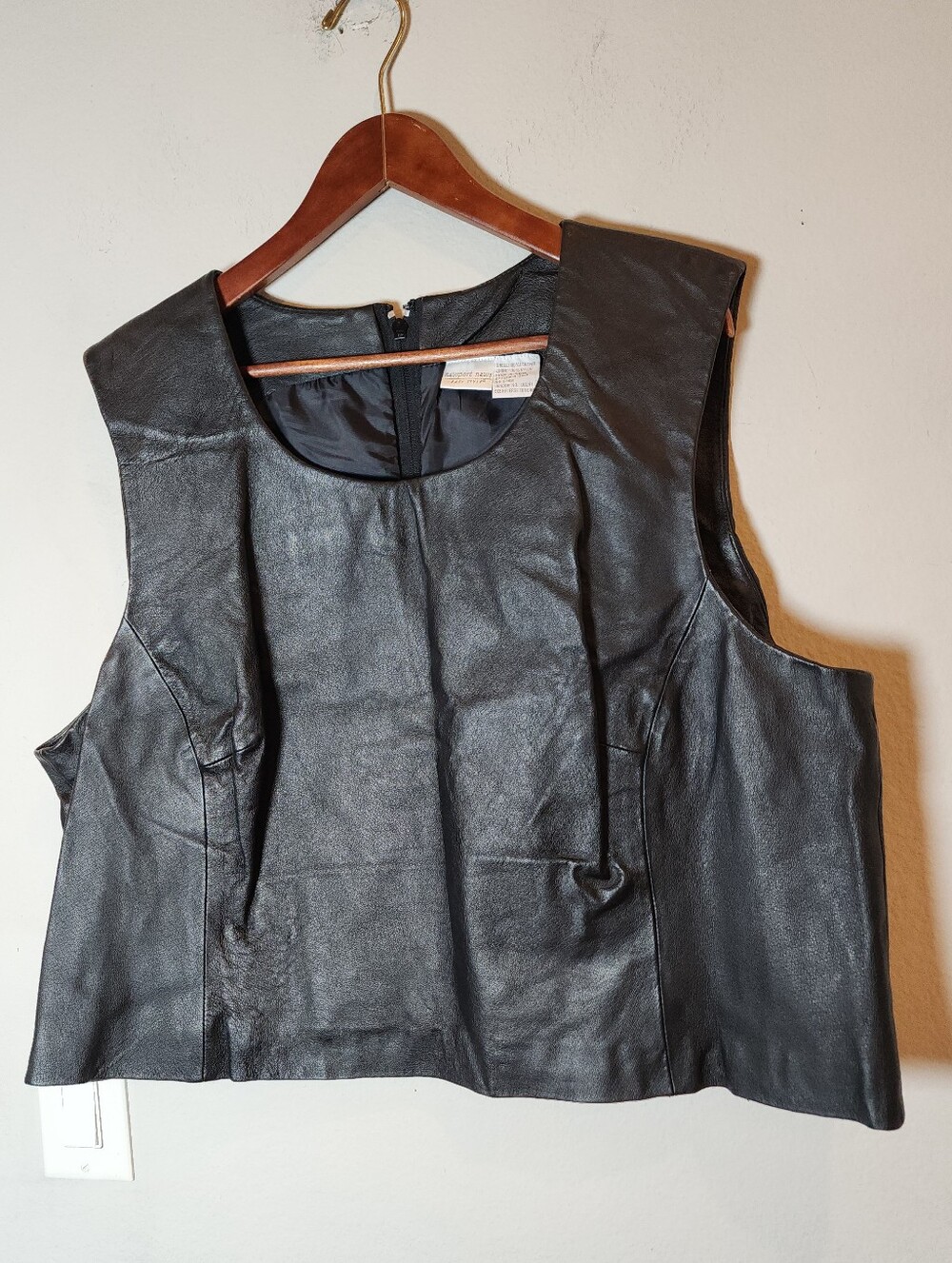 Genuine Leather Black Vest Sleeveless Top Back Zipper Lined Women's Size 24W 3X